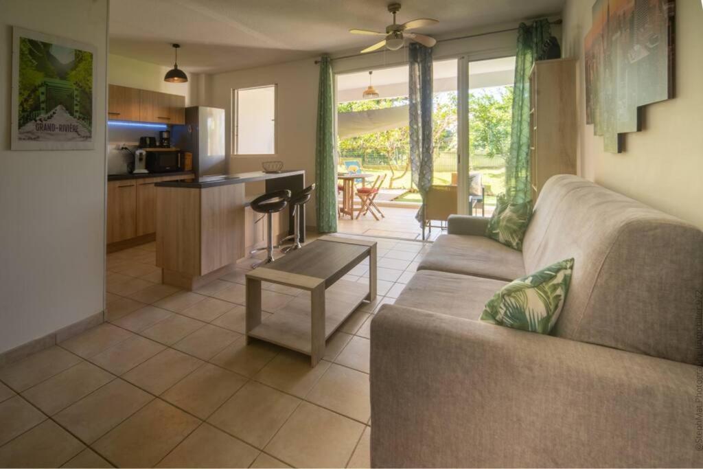Spacieux T2 Avec Exterieur : Chez Thomas เลส์ทรัวส์-ซีเลต์ ภายนอก รูปภาพ